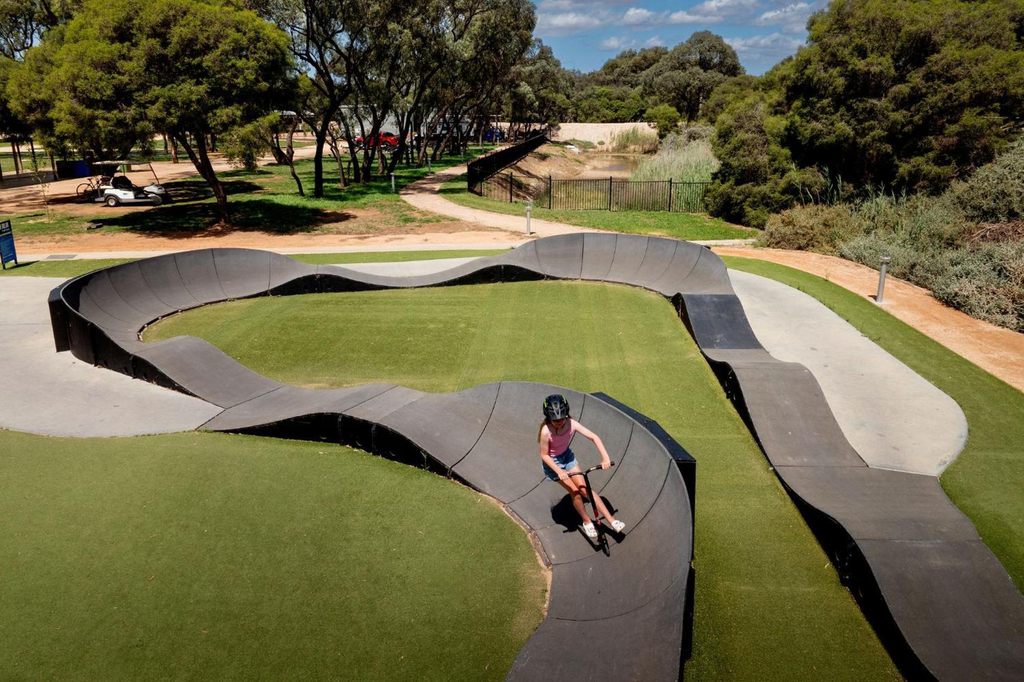Big4 Renmark Riverfront Holiday Park Εξωτερικό φωτογραφία